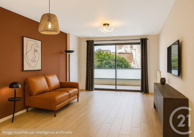 Appartement F3 à vendre - 3 pièces - 64.1 m2 - CHARTRES - 28 - CENTRE - Century 21 Maitrejean Immobilier