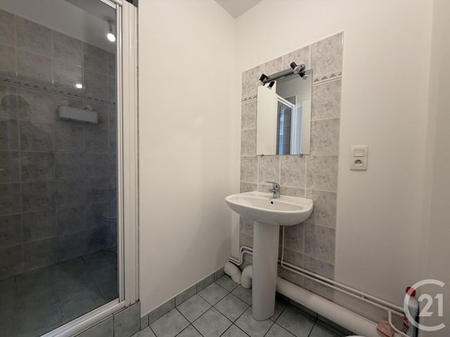 maison à louer - 4 pièces - 108.33 m2 - CHARTRES - 28 - CENTRE - Century 21 Maitrejean Immobilier