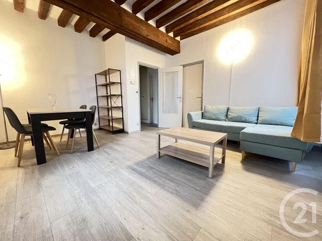 Appartement T2 à louer - 2 pièces - 46.46 m2 - CHARTRES - 28 - CENTRE - Century 21 Maitrejean Immobilier