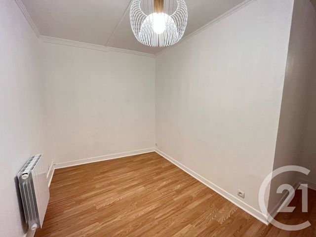 Appartement F2 à louer - 2 pièces - 63.07 m2 - CHARTRES - 28 - CENTRE - Century 21 Maitrejean Immobilier