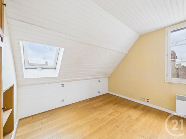 Appartement F5 à vendre - 5 pièces - 126.98 m2 - CHARTRES - 28 - CENTRE - Century 21 Maitrejean Immobilier