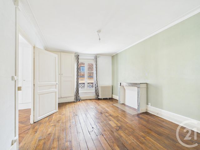 Appartement F3 à vendre - 2 pièces - 58.09 m2 - CHARTRES - 28 - CENTRE - Century 21 Maitrejean Immobilier