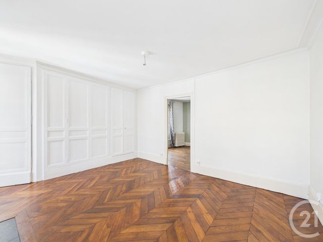 Appartement F3 à vendre - 2 pièces - 58.09 m2 - CHARTRES - 28 - CENTRE - Century 21 Maitrejean Immobilier