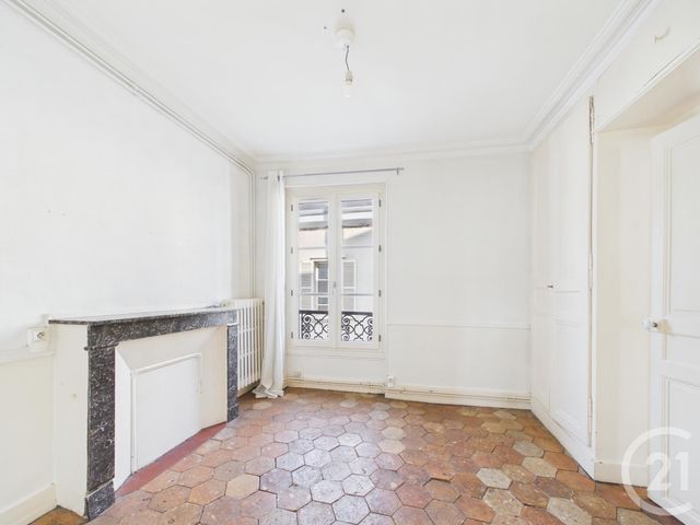 Appartement F3 à vendre - 2 pièces - 58.09 m2 - CHARTRES - 28 - CENTRE - Century 21 Maitrejean Immobilier