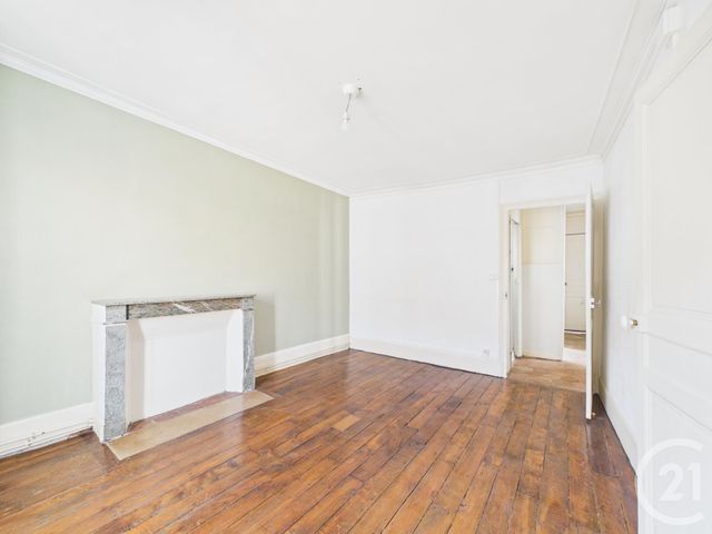 Appartement F3 à vendre - 2 pièces - 58.09 m2 - CHARTRES - 28 - CENTRE - Century 21 Maitrejean Immobilier