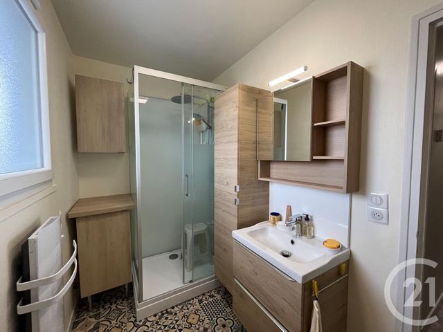 Appartement F2 à louer - 2 pièces - 49.5 m2 - CHARTRES - 28 - CENTRE - Century 21 Maitrejean Immobilier