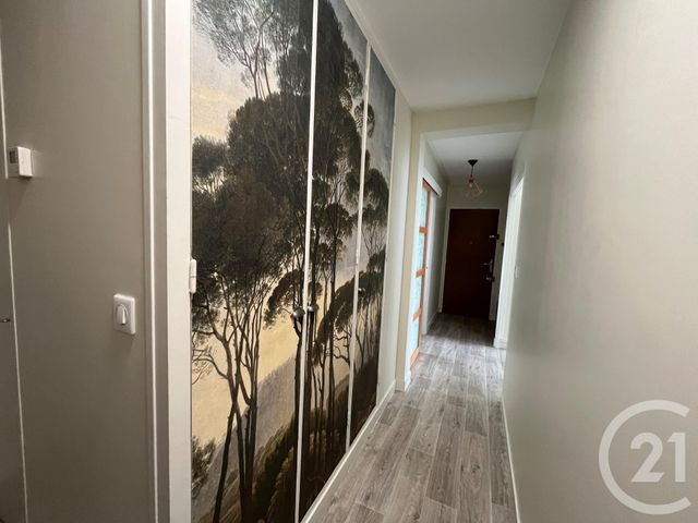 Appartement F2 à louer - 2 pièces - 49.5 m2 - CHARTRES - 28 - CENTRE - Century 21 Maitrejean Immobilier