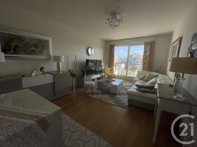 Appartement F3 à louer - 3 pièces - 66.31 m2 - CHARTRES - 28 - CENTRE - Century 21 Maitrejean Immobilier