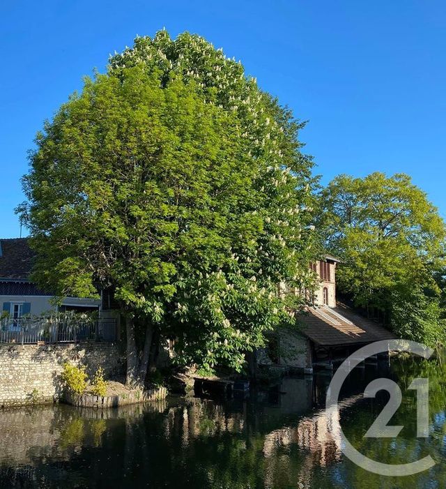 maison à louer - 5 pièces - 104.77 m2 - CHARTRES - 28 - CENTRE - Century 21 Maitrejean Immobilier