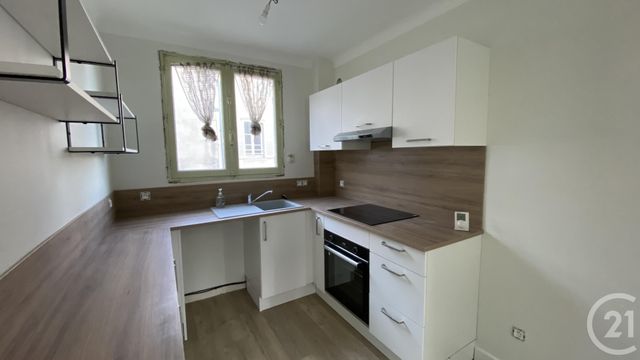 maison à louer - 5 pièces - 104.77 m2 - CHARTRES - 28 - CENTRE - Century 21 Maitrejean Immobilier