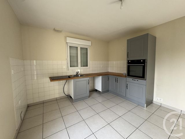 maison à louer - 4 pièces - 75.21 m2 - CHARTRES - 28 - CENTRE - Century 21 Maitrejean Immobilier