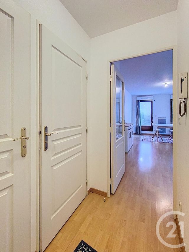 Appartement F1 à vendre - 1 pièce - 31.64 m2 - CHARTRES - 28 - CENTRE - Century 21 Maitrejean Immobilier