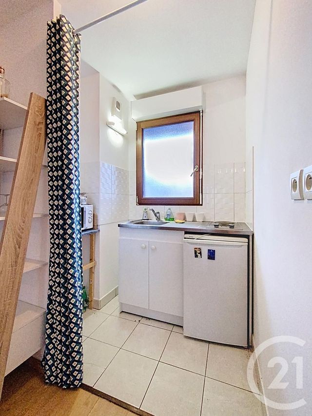 Appartement F1 à vendre - 1 pièce - 31.64 m2 - CHARTRES - 28 - CENTRE - Century 21 Maitrejean Immobilier