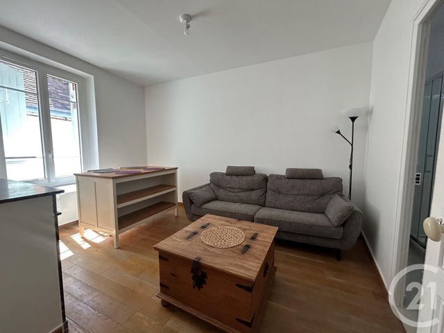 Appartement F2 à louer - 2 pièces - 37.31 m2 - CHARTRES - 28 - CENTRE - Century 21 Maitrejean Immobilier