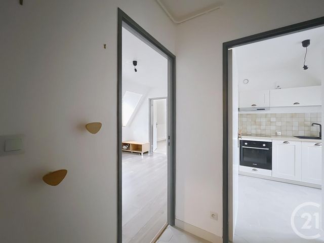 Appartement F2 à vendre - 2 pièces - 38.0 m2 - CHARTRES - 28 - CENTRE - Century 21 Maitrejean Immobilier