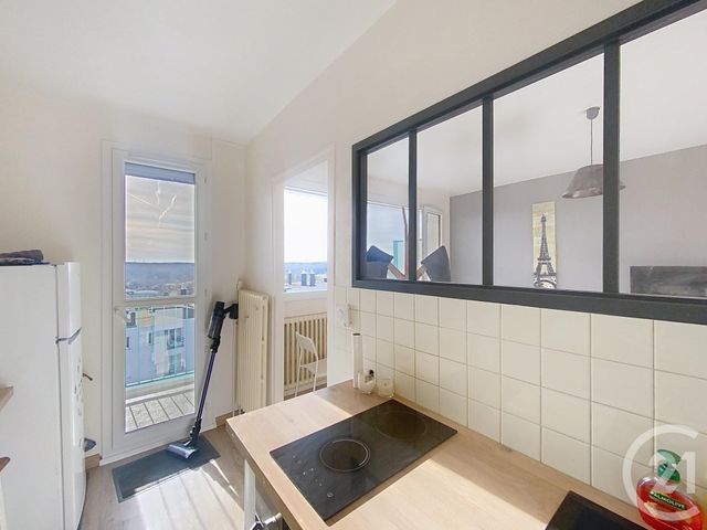 Appartement F1 à vendre - 1 pièce - 29.42 m2 - CHARTRES - 28 - CENTRE - Century 21 Maitrejean Immobilier