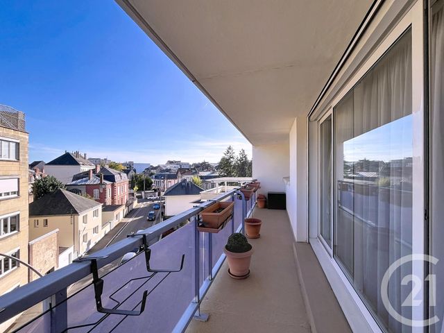 Appartement F4 à louer - 5 pièces - 121.89 m2 - CHARTRES - 28 - CENTRE - Century 21 Maitrejean Immobilier