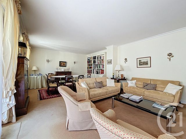 Appartement F4 à louer - 5 pièces - 121.89 m2 - CHARTRES - 28 - CENTRE - Century 21 Maitrejean Immobilier