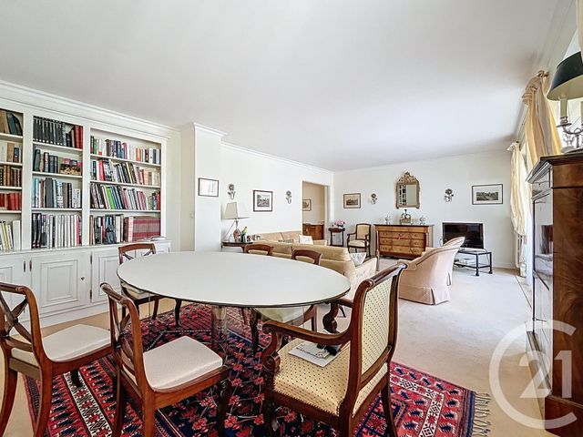 Appartement F4 à louer - 5 pièces - 121.89 m2 - CHARTRES - 28 - CENTRE - Century 21 Maitrejean Immobilier