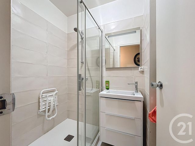 Appartement F4 à louer - 5 pièces - 121.89 m2 - CHARTRES - 28 - CENTRE - Century 21 Maitrejean Immobilier