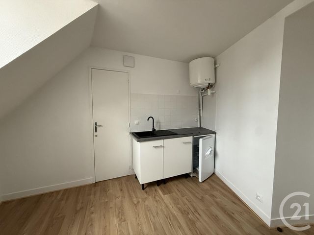 Appartement Studio à louer - 1 pièce - 11.06 m2 - CHARTRES - 28 - CENTRE - Century 21 Maitrejean Immobilier