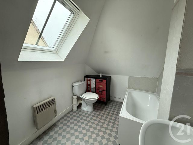 Appartement Studio à louer - 1 pièce - 11.06 m2 - CHARTRES - 28 - CENTRE - Century 21 Maitrejean Immobilier