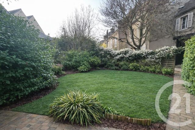 Appartement F4 à vendre - 4 pièces - 118.82 m2 - CHARTRES - 28 - CENTRE - Century 21 Maitrejean Immobilier