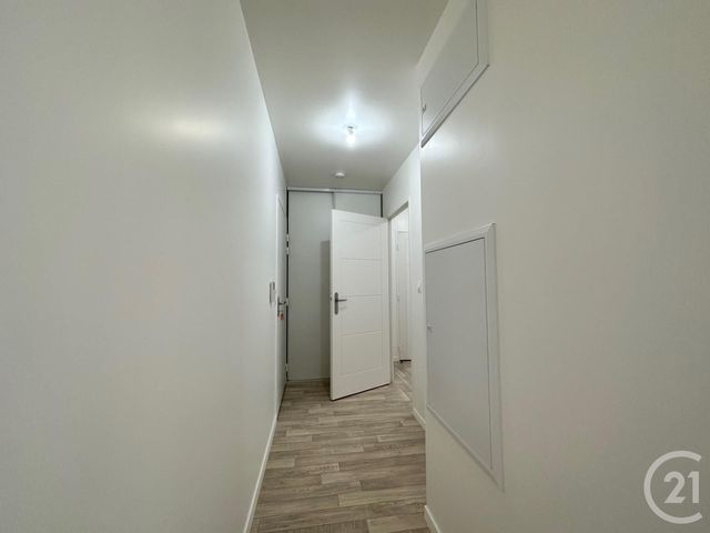 Appartement F3 à louer - 3 pièces - 62.28 m2 - CHARTRES - 28 - CENTRE - Century 21 Maitrejean Immobilier