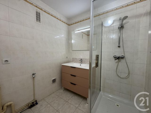 Appartement F3 à louer - 3 pièces - 56.91 m2 - CHARTRES - 28 - CENTRE - Century 21 Maitrejean Immobilier