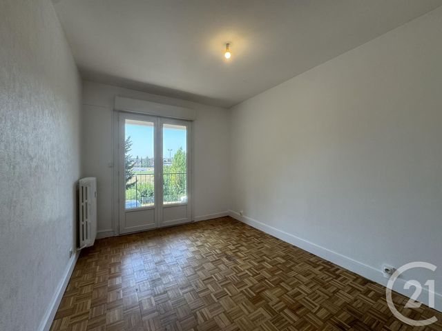 Appartement F3 à louer - 3 pièces - 56.91 m2 - CHARTRES - 28 - CENTRE - Century 21 Maitrejean Immobilier