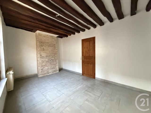 Appartement T2 à louer - 2 pièces - 43.6 m2 - CHARTRES - 28 - CENTRE - Century 21 Maitrejean Immobilier
