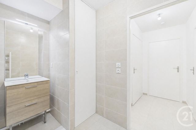 Appartement F3 à vendre - 3 pièces - 63.0 m2 - CHARTRES - 28 - CENTRE - Century 21 Maitrejean Immobilier