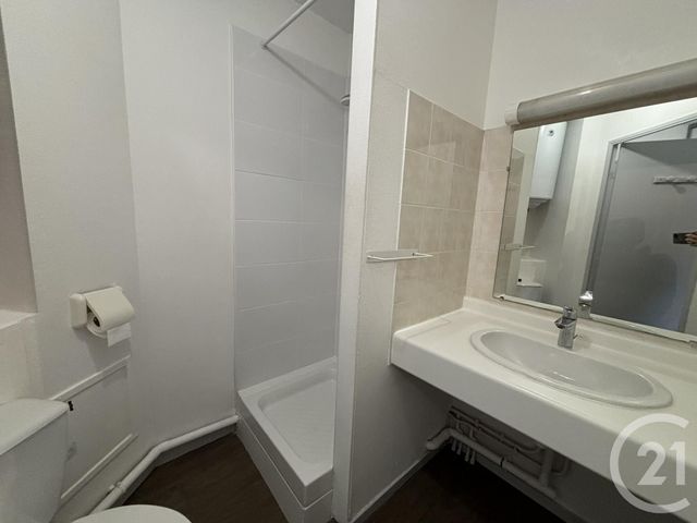 Appartement Studio à louer - 1 pièce - 22.28 m2 - CHARTRES - 28 - CENTRE - Century 21 Maitrejean Immobilier