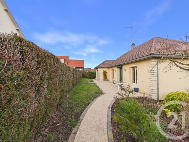 maison à vendre - 4 pièces - 122.0 m2 - CHARTRES - 28 - CENTRE - Century 21 Maitrejean Immobilier