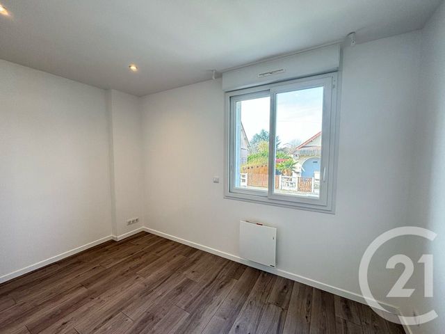 maison à louer - 4 pièces - 71.93 m2 - CHARTRES - 28 - CENTRE - Century 21 Maitrejean Immobilier