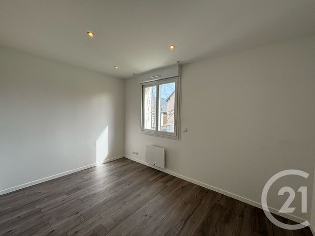 maison à louer - 4 pièces - 71.93 m2 - CHARTRES - 28 - CENTRE - Century 21 Maitrejean Immobilier