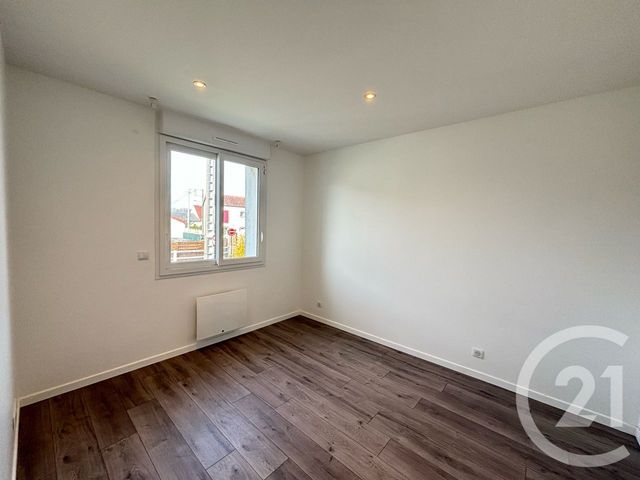 maison à louer - 4 pièces - 71.93 m2 - CHARTRES - 28 - CENTRE - Century 21 Maitrejean Immobilier