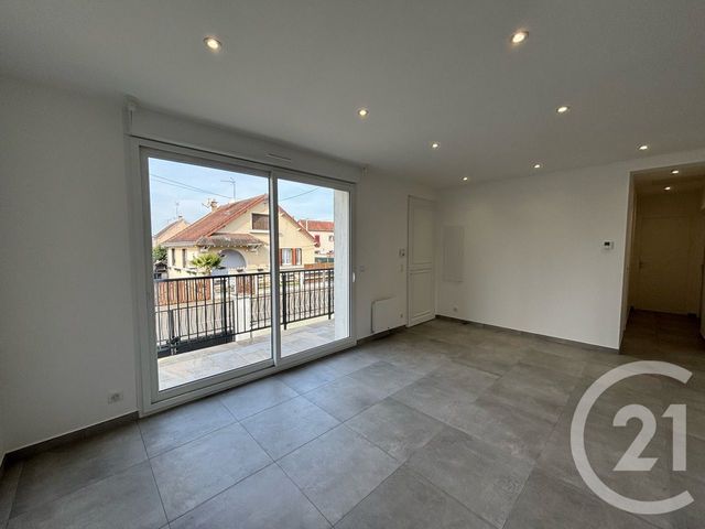 maison à louer - 4 pièces - 71.93 m2 - CHARTRES - 28 - CENTRE - Century 21 Maitrejean Immobilier