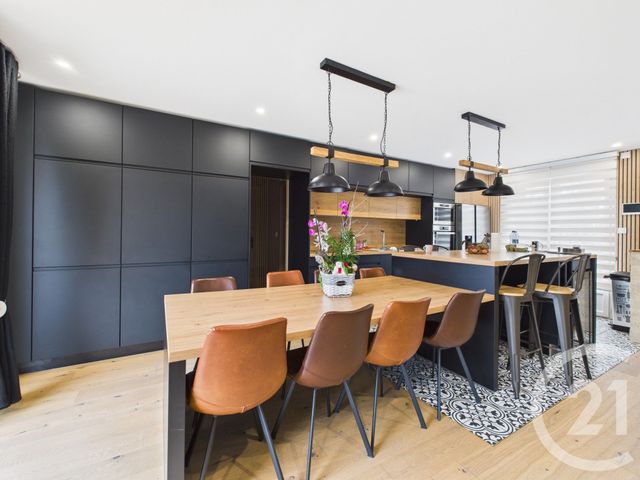 maison à vendre - 4 pièces - 143.48 m2 - CHARTRES - 28 - CENTRE - Century 21 Maitrejean Immobilier