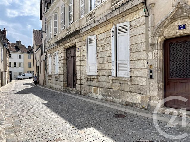 Appartement Studio à vendre - 1 pièce - 19.15 m2 - CHARTRES - 28 - CENTRE - Century 21 Maitrejean Immobilier