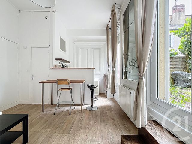 Appartement Studio à vendre - 1 pièce - 19.15 m2 - CHARTRES - 28 - CENTRE - Century 21 Maitrejean Immobilier