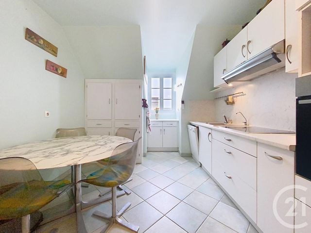 Appartement à vendre - 6 pièces - 141.84 m2 - CHARTRES - 28 - CENTRE - Century 21 Maitrejean Immobilier