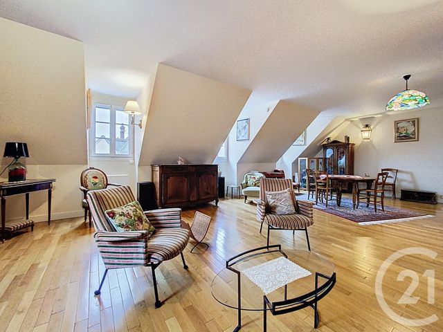 Appartement à vendre - 6 pièces - 141.84 m2 - CHARTRES - 28 - CENTRE - Century 21 Maitrejean Immobilier
