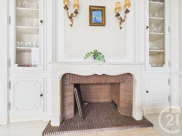 Appartement F4 à vendre - 4 pièces - 113.3 m2 - CHARTRES - 28 - CENTRE - Century 21 Maitrejean Immobilier