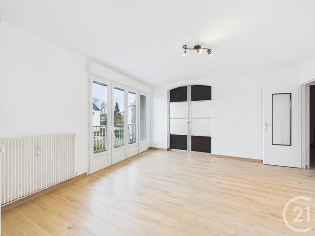 Appartement T3 à vendre - 3 pièces - 69.23 m2 - CHARTRES - 28 - CENTRE - Century 21 Maitrejean Immobilier