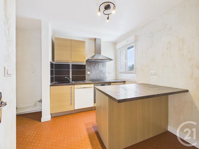 Appartement T3 à vendre - 3 pièces - 69.23 m2 - CHARTRES - 28 - CENTRE - Century 21 Maitrejean Immobilier