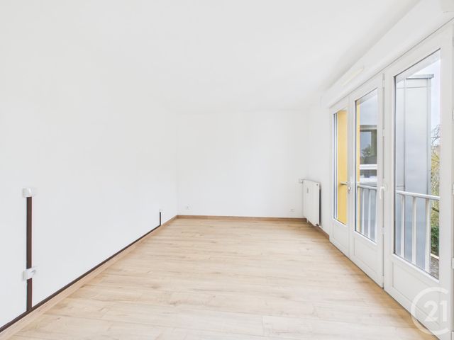 Appartement T3 à vendre - 3 pièces - 69.23 m2 - CHARTRES - 28 - CENTRE - Century 21 Maitrejean Immobilier