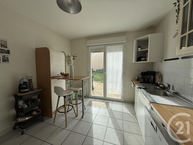 maison à louer - 4 pièces - 100.23 m2 - CHARTRES - 28 - CENTRE - Century 21 Maitrejean Immobilier