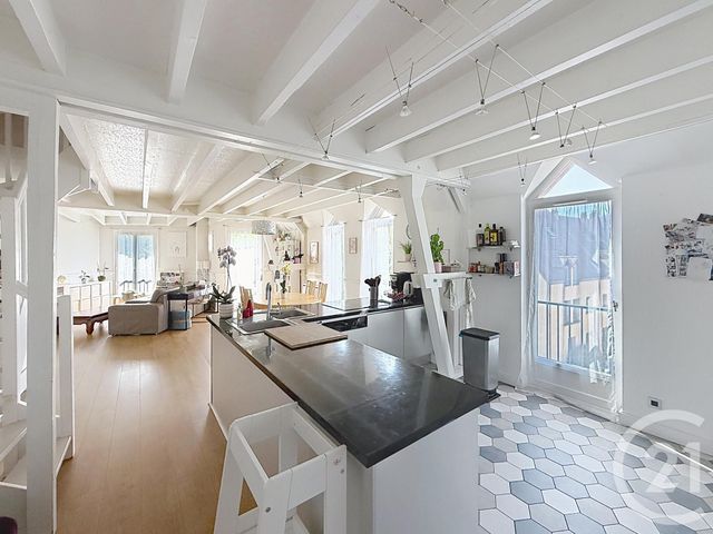 Appartement F4 à vendre - 4 pièces - 104.71 m2 - CHARTRES - 28 - CENTRE - Century 21 Maitrejean Immobilier