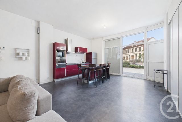 Appartement Loft à vendre - 4 pièces - 150.0 m2 - MAINVILLIERS - 28 - CENTRE - Century 21 Maitrejean Immobilier